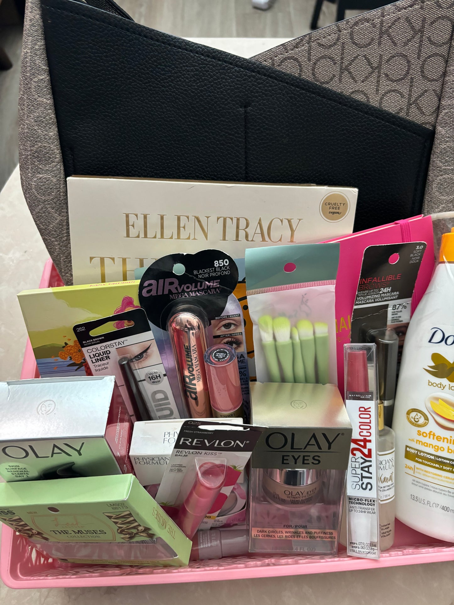 CALVIN KLIEN Mothers Day Bundle