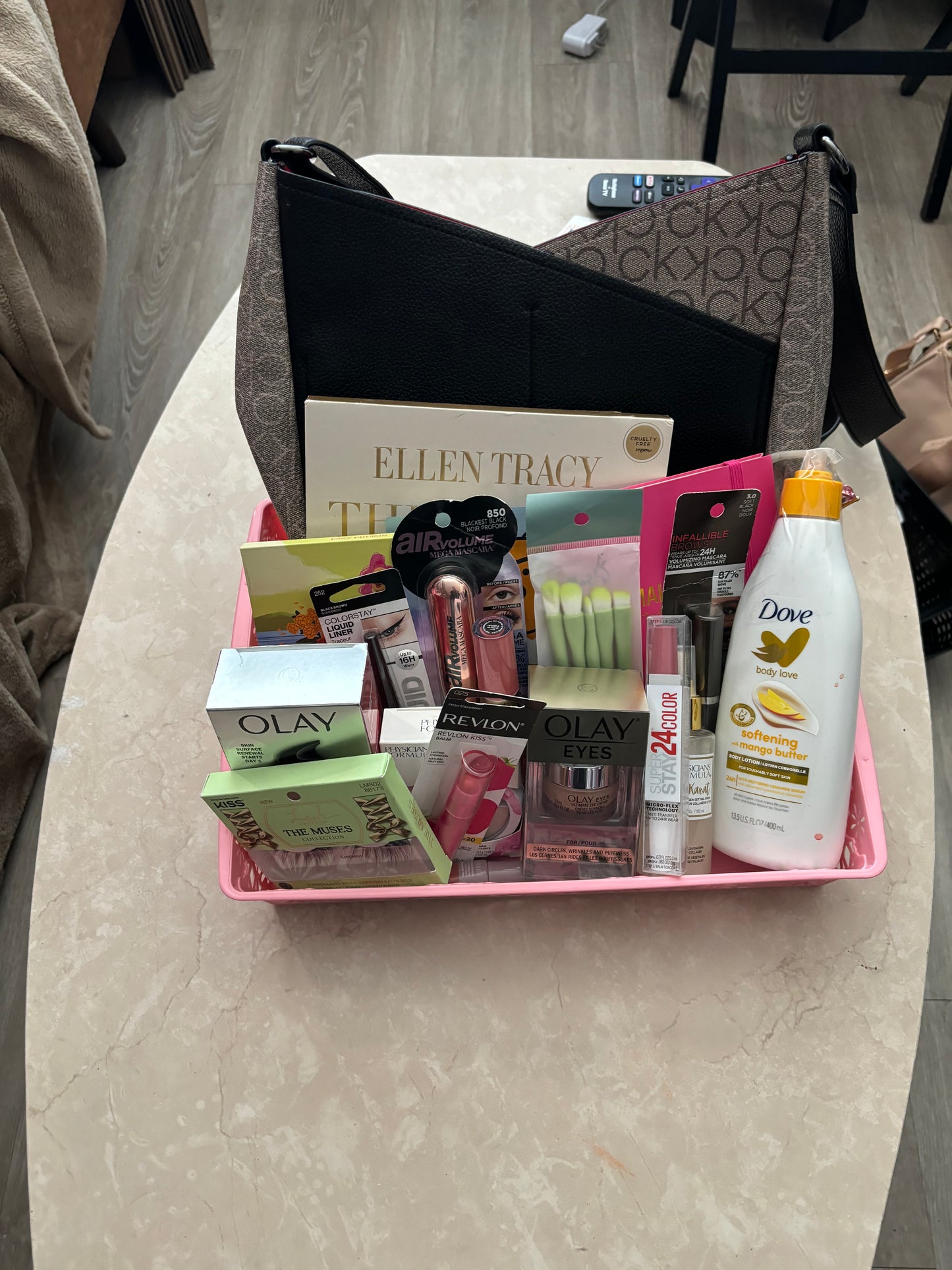 CALVIN KLIEN Mothers Day Bundle